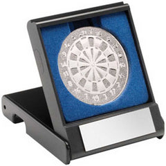 BLACK PLASTIC BOX WITH DARTS INSERT TROPHY SILVER - 3.5in - Optimum Teamwear