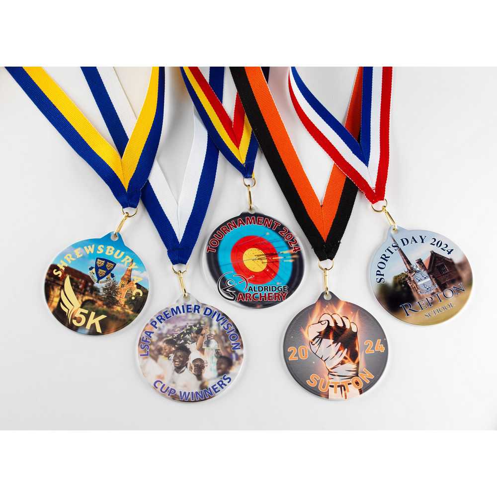 PLAIN WHITE ROUND MEDAL USED FOR SUBLIMATION - 2in - Optimum Teamwear