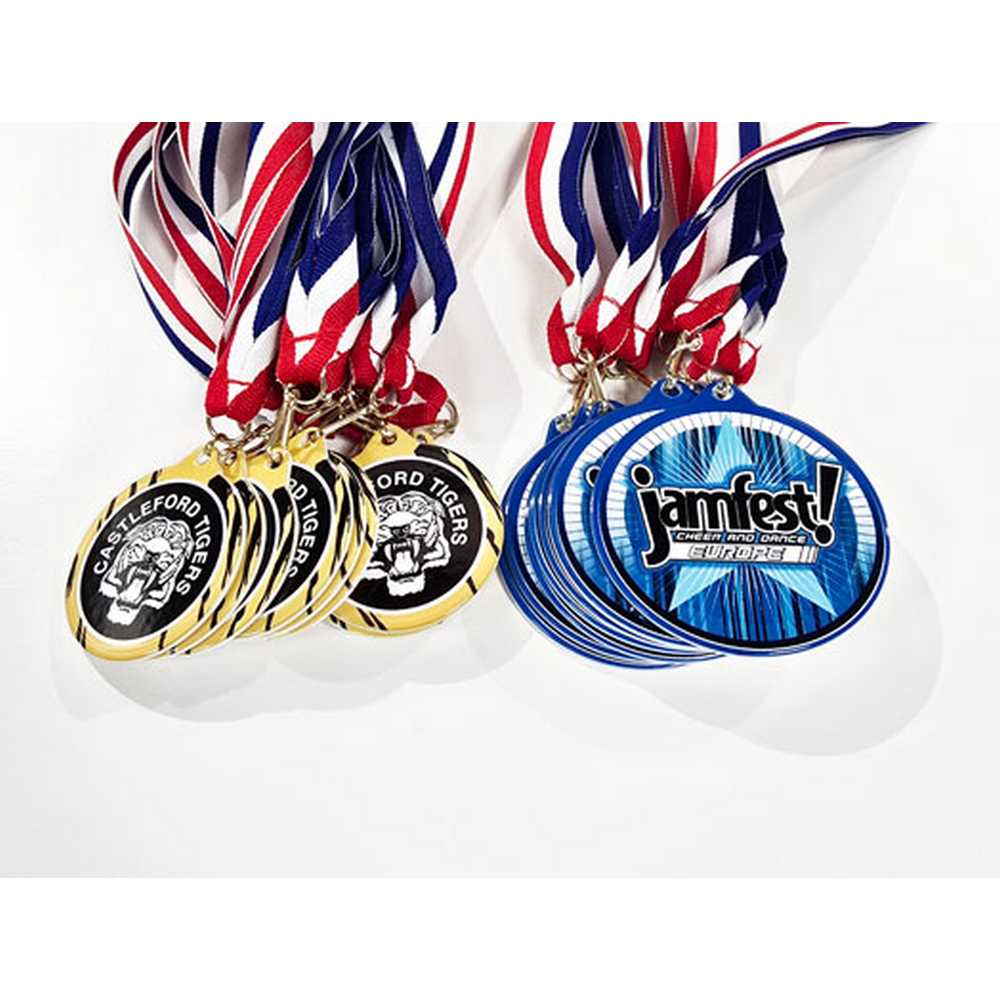PLAIN WHITE ROUND MEDAL USED FOR SUBLIMATION - 2in - Optimum Teamwear