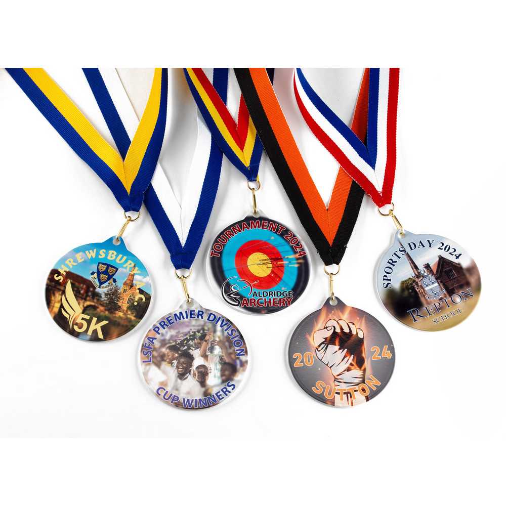 PLAIN WHITE ROUND MEDAL USED FOR SUBLIMATION - 2in - Optimum Teamwear