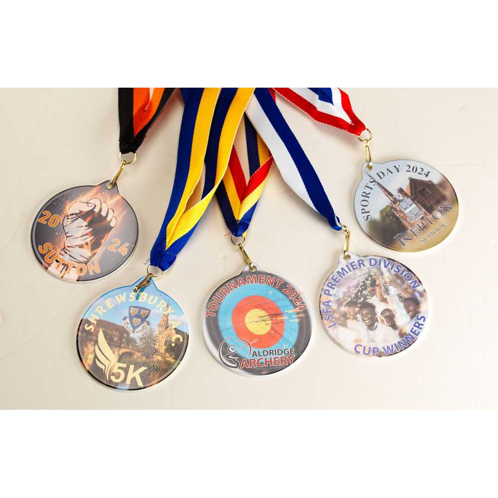 PLAIN WHITE ROUND MEDAL USED FOR SUBLIMATION - 2in - Optimum Teamwear